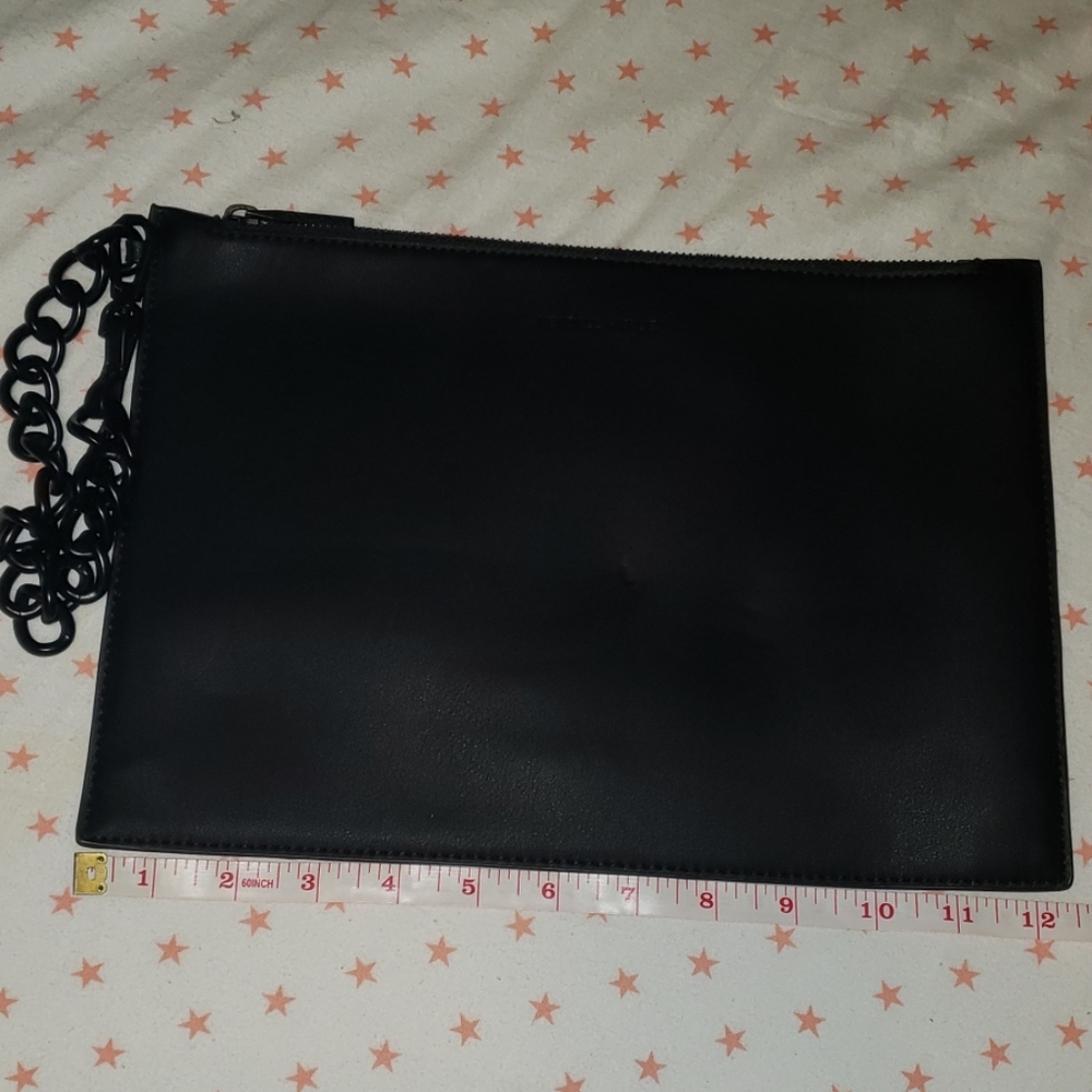 Kendall + Kylie clutch - Picture 7 of 8